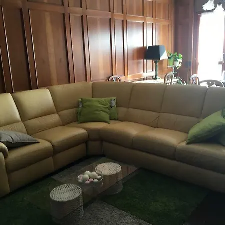 Apartment Green Park Con Terrazzino. Box Auto Gratuito. Turin