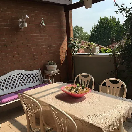Apartment Green Park Con Terrazzino. Box Auto Gratuito. *
